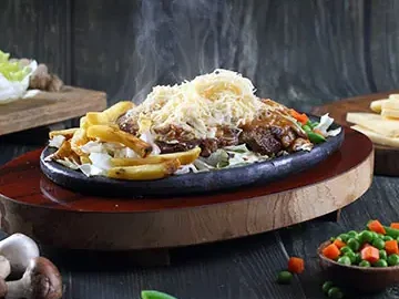 مطعم قيصر السالمية